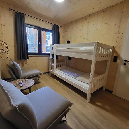 Nassfeld Sonnleitn Fuer 8 Personen Hermagor-Pressegger See